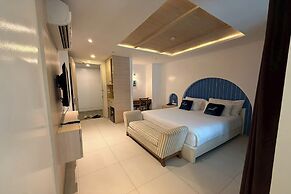 Costa Village Jacuzzi Bangsaray