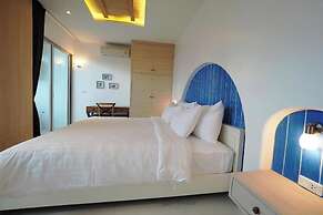 Costa Village Jacuzzi Bangsaray
