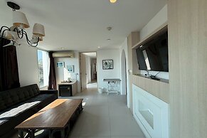 Costa Village Jacuzzi Bangsaray