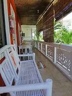 M&E Guesthouse