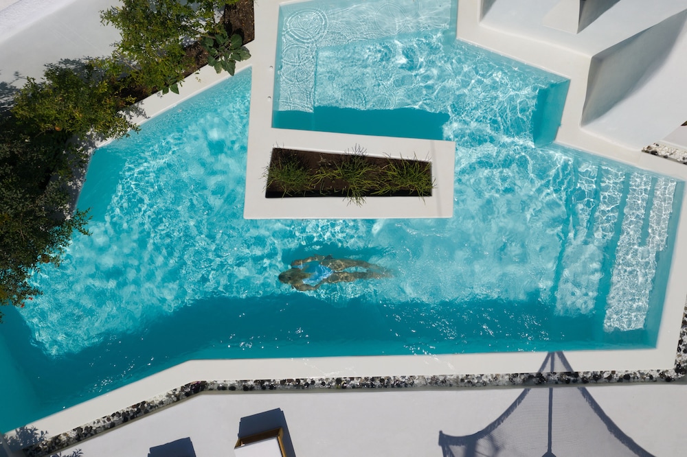 Bliss Mansion