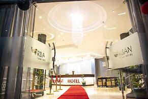 Urban Point Hotel