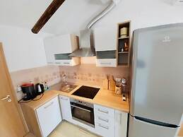 Apartments and Rooms Viskic