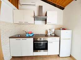 Apartments and Rooms Viskic