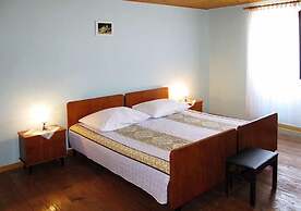 Apartments and Rooms Viskic