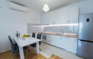 Apartment Oasis