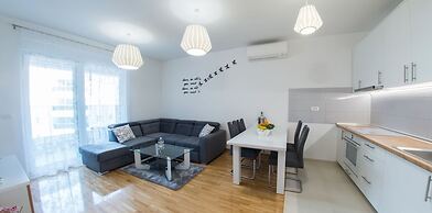 Apartment Oasis