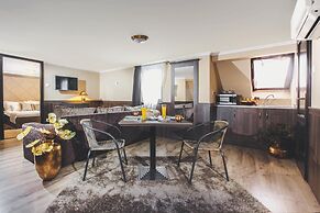 Komló Hotel Gyula