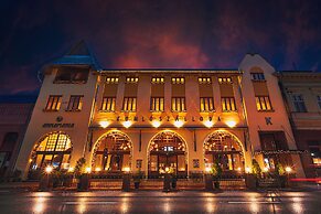 Komló Hotel Gyula
