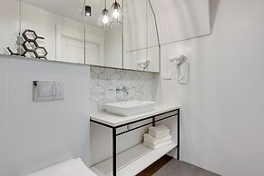 Equus Apartments