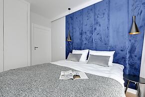 Equus Apartments