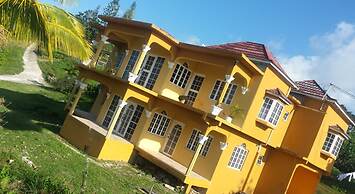 Bamboo - Sleeps 2 - Garden - Parking
