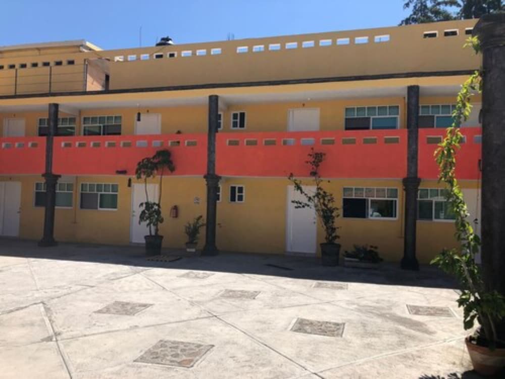 Hotel Las Fuentes