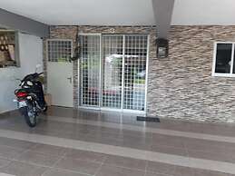 223 Taman Malaysia