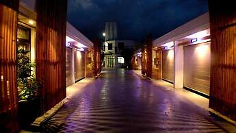 Roppongi Motel
