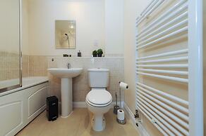 Select Serviced Accommodation - Hunters Wharf