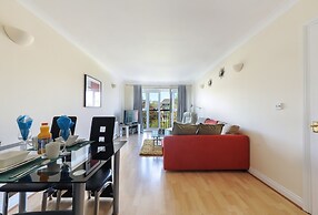 Select Serviced Accommodation - Hunters Wharf