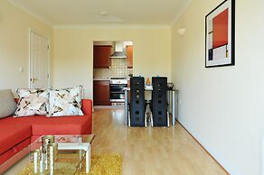 Select Serviced Accommodation - Hunters Wharf
