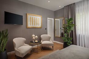 Five Elements Luxury Rooms