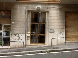 Travel House