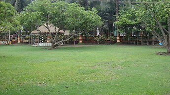 Palm Village Resort