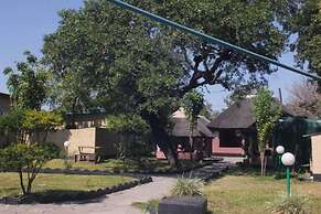 Nalumba 2 Lodge