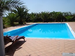 Hones - Relax House