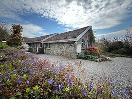Cwmbach Cottages