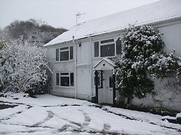 Cwmbach Cottages