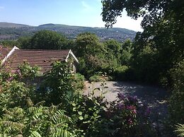 Cwmbach Cottages