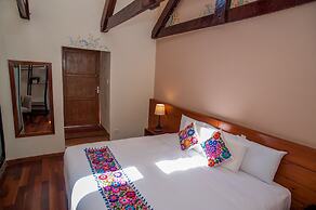 Casa Biru Hotel Boutique