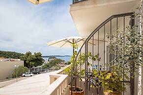 Villa Mili