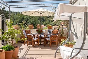 Villa Mili
