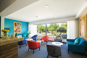 Muru Homely Hotel