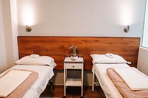 Muru Homely Hotel