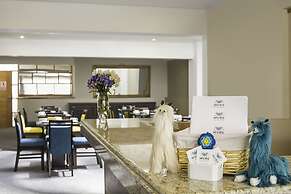Muru Homely Hotel