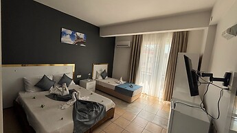Moonbow Beach Hotel