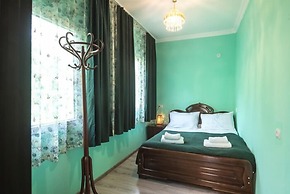 Lutrezi Guest House
