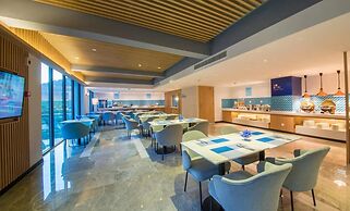 Holiday Inn Express E'Mei Qiliping by IHG