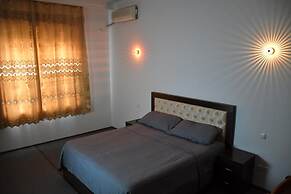 Nurziyo Guest House