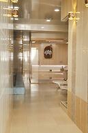 MIRA STAY Hotel