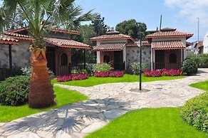 Royal Nas Resort