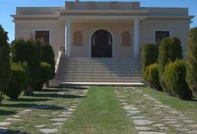 Luxury Villa Thea