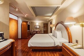 Hotel Beverly