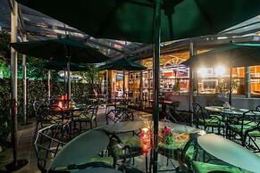 Hotel Beverly