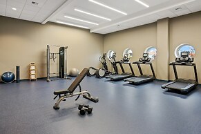 Hotel Indigo Everett - Waterfront Place by IHG