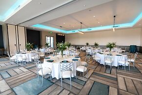 Hotel Indigo Everett - Waterfront Place by IHG