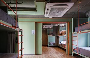 Samsen Street Hotel