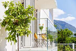 Maison W
