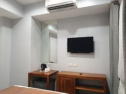 Leez Inn Makati